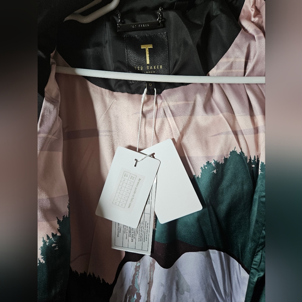 NWT Ted Baker SAMIRA Long Belted Padded Black Coat Size 0 - Picture 3 of 5